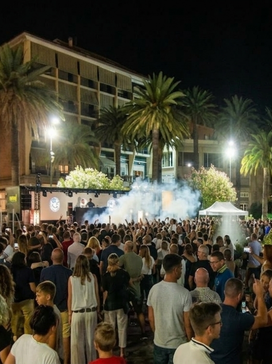 Gemini_Generated_Image_kktr8okktr8okktr